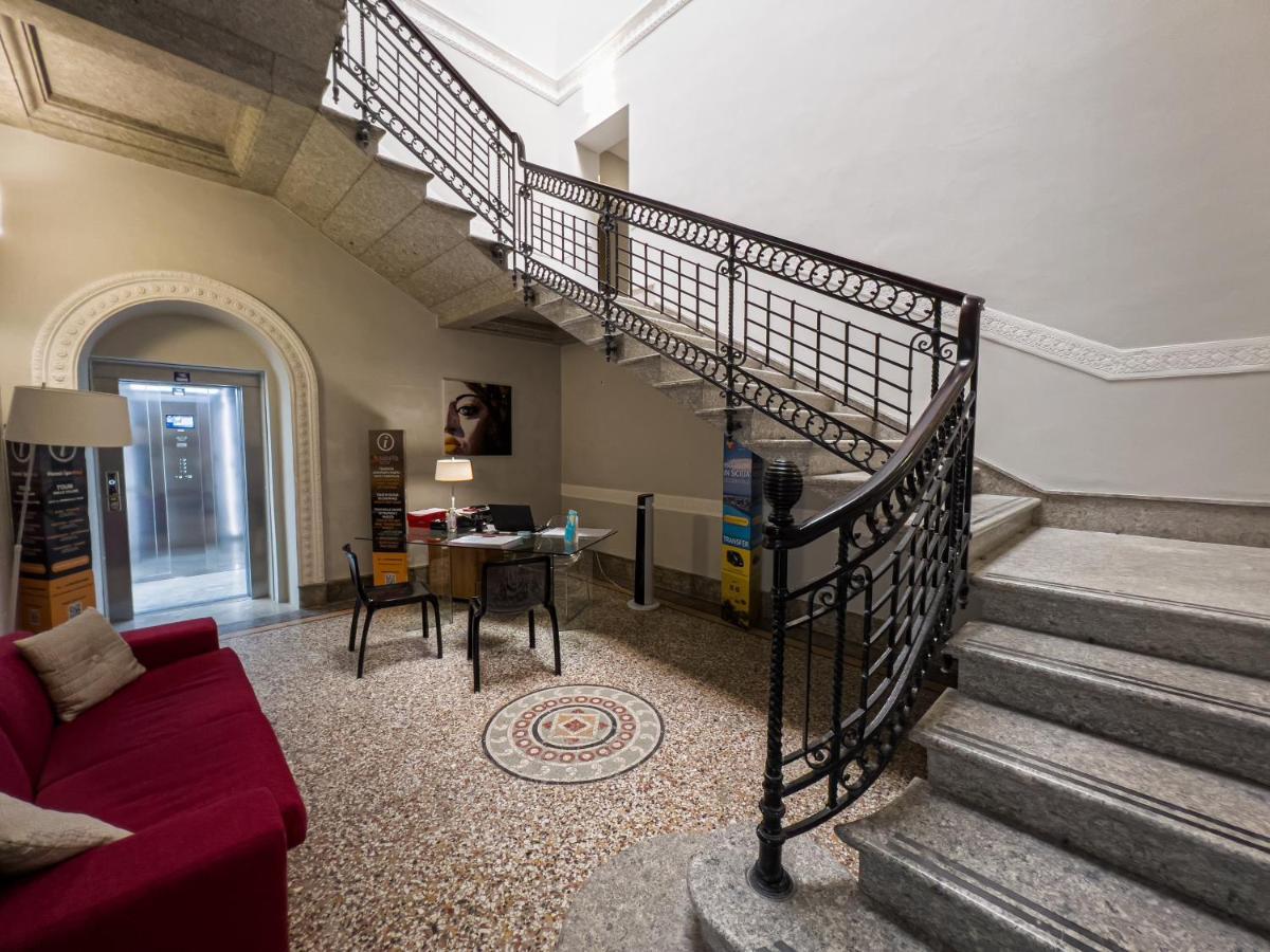 Historico Loft & Rooms Palazzo Adragna XIX Trapani Kültér fotó