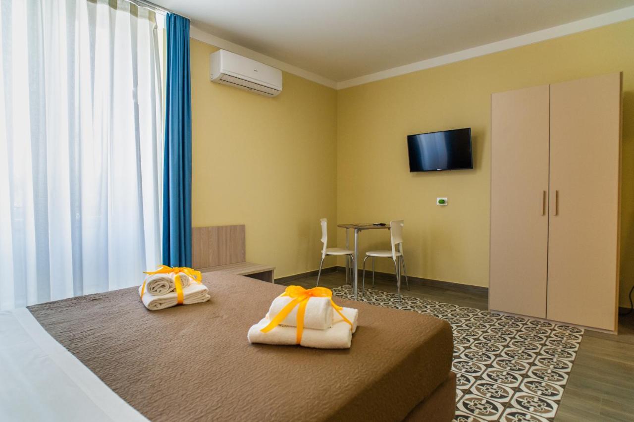 Historico Loft & Rooms Palazzo Adragna XIX Trapani Kültér fotó
