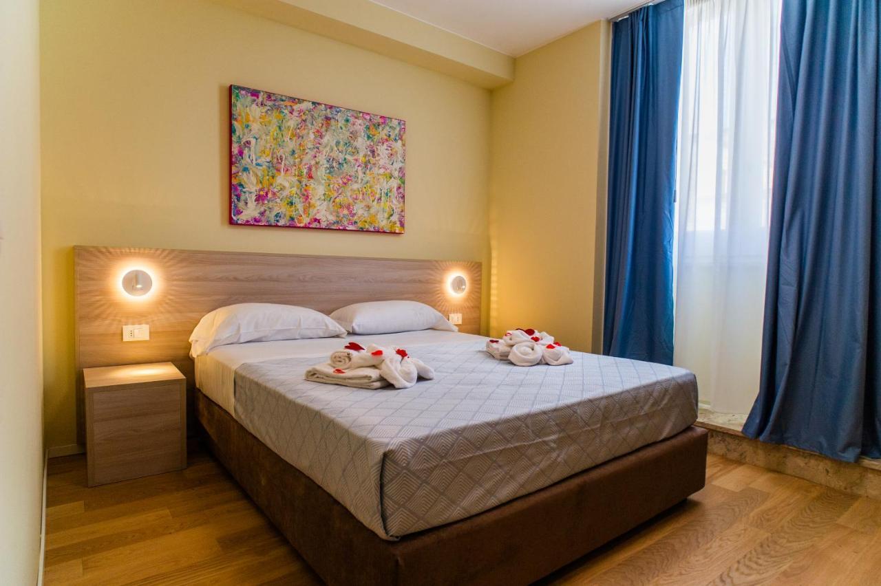 Historico Loft & Rooms Palazzo Adragna XIX Trapani Kültér fotó
