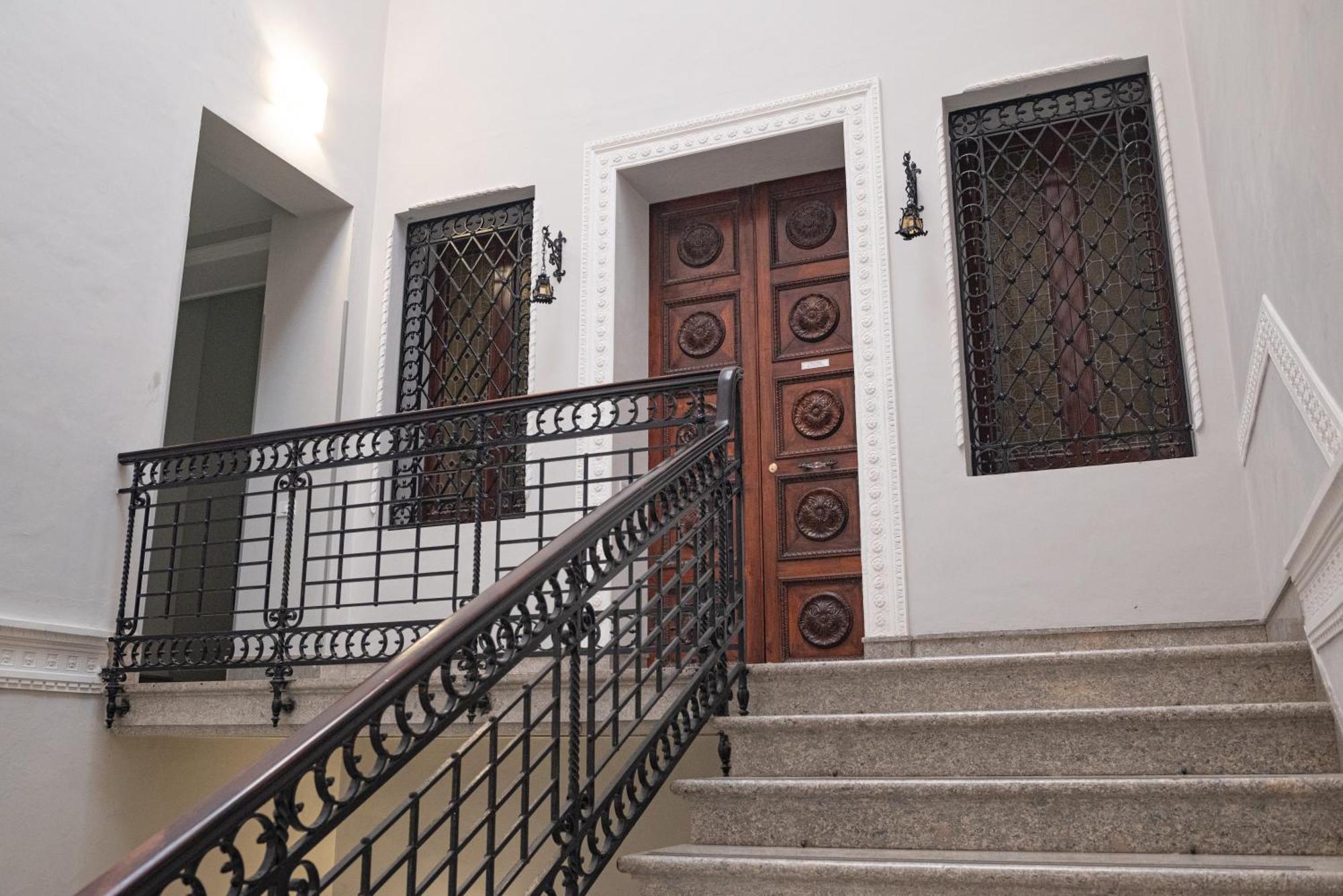 Historico Loft & Rooms Palazzo Adragna XIX Trapani Kültér fotó