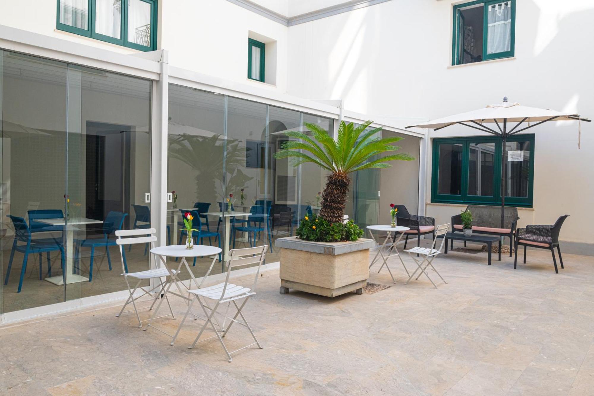 Historico Loft & Rooms Palazzo Adragna XIX Trapani Kültér fotó