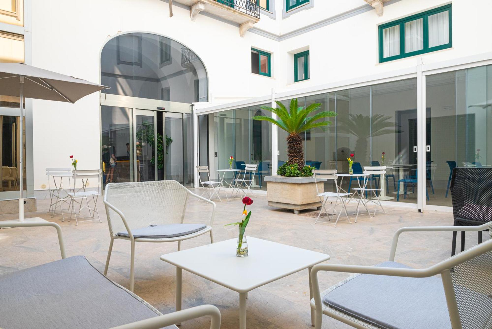 Historico Loft & Rooms Palazzo Adragna XIX Trapani Kültér fotó
