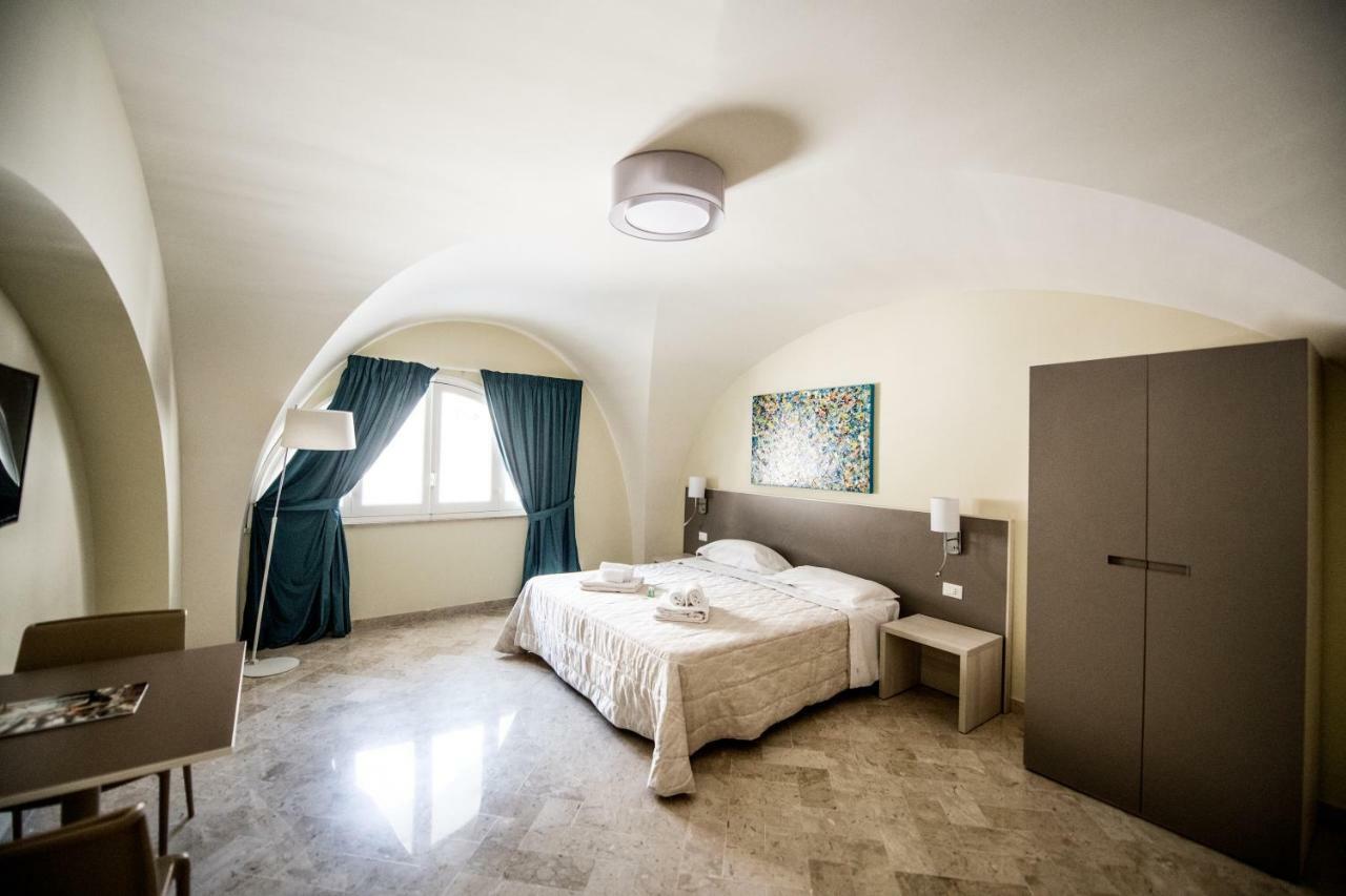 Historico Loft & Rooms Palazzo Adragna XIX Trapani Kültér fotó